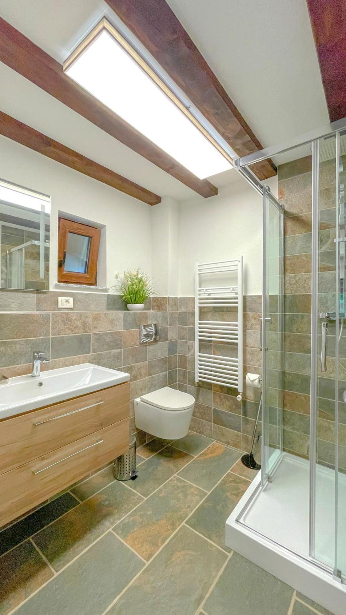 Vilux With Indoor Private Parking Apartment Brasov Exterior photo