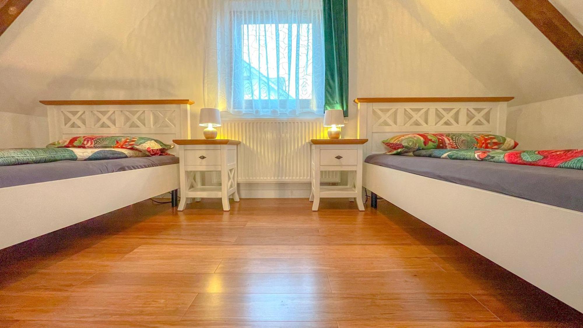 Vilux With Indoor Private Parking Apartment Brasov Exterior photo